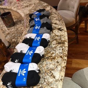 12 Pair of Men’s Adidas No Show Socks